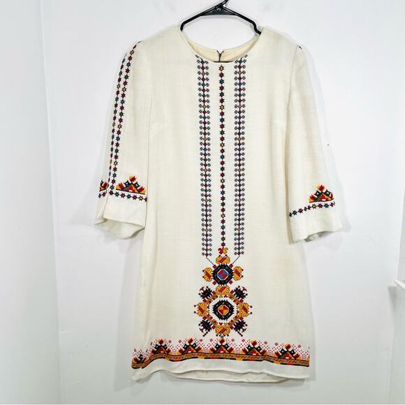 Vintage Dresses & Skirts - Vintage 1970s White & Multicolored Cross Stitch Boho Shift Dress Small